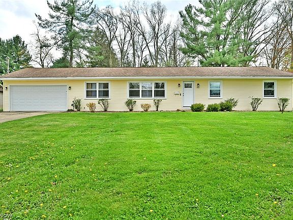 2nd image of 723 Glen Park Rd