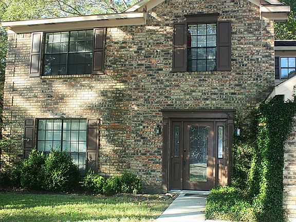 3rd image of 2643 Hidden Garden Dr