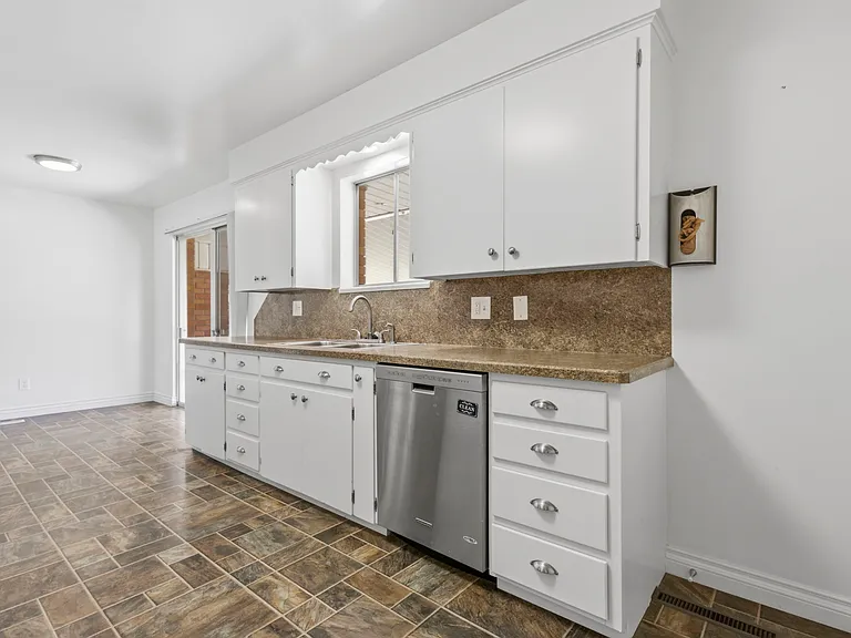 Main level kitchen