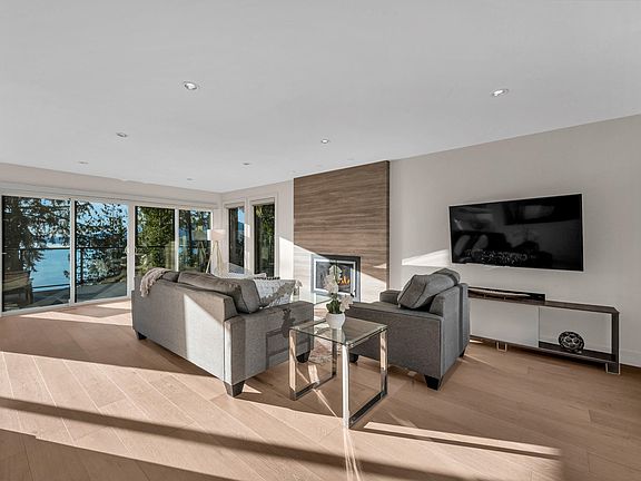3rd image of 130 Oceanview Pl