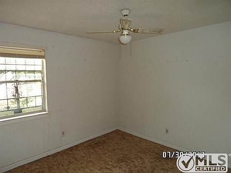 5th image of 4302 Alicia Ln