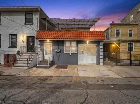 99 Bruen St, Newark City, NJ 07105