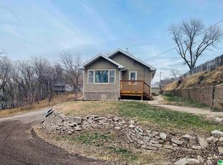 1122 S Westcott St, Sioux City, IA 51106