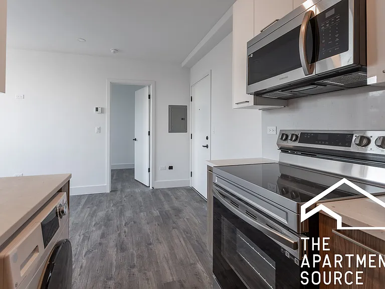 941 W Carmen Ave #405 — Photo 6