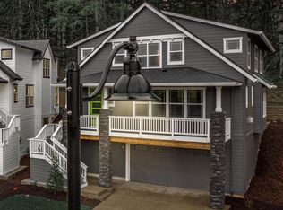 10175 SE Heritage Rd, Happy Valley, OR 97086