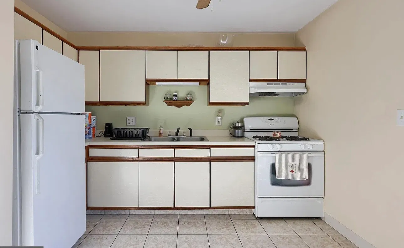 2 bed, 1000 sqft, $1,395 — Photo 4