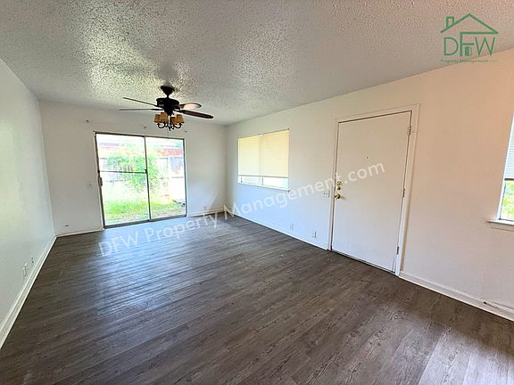 2nd image of 2613 Amherst Ct