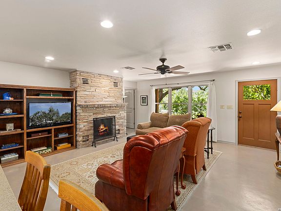 5th image of 8627 FLINT ROCK DR