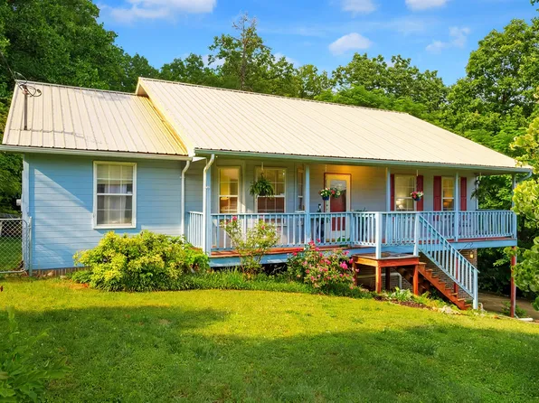 406 Fairhill Dr NE, Cleveland, TN 37323
