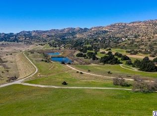 22565 N Summit Ridge Cir, Chatsworth, CA 91311