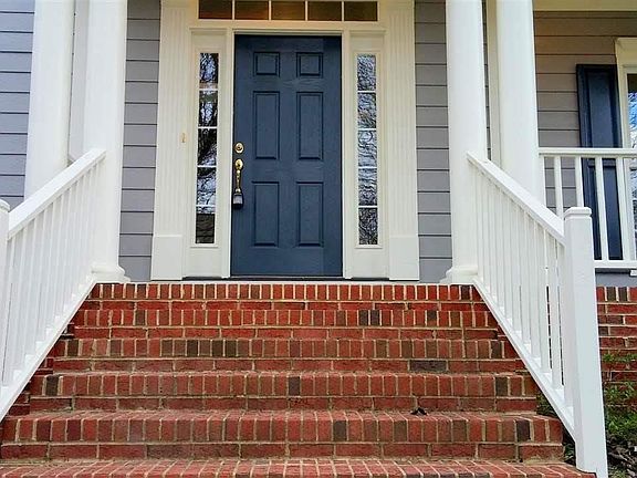 3rd image of 727 Wellingham Dr