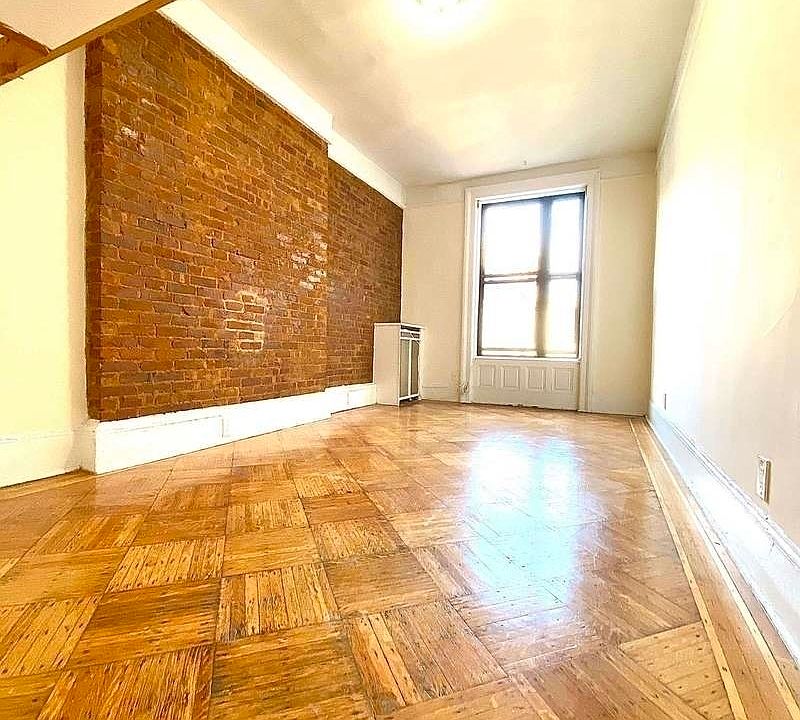 1st image of 47 W 87th St #5B6