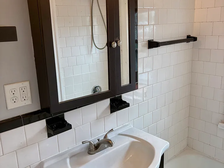 31 Wareham St #2F — Photo 21