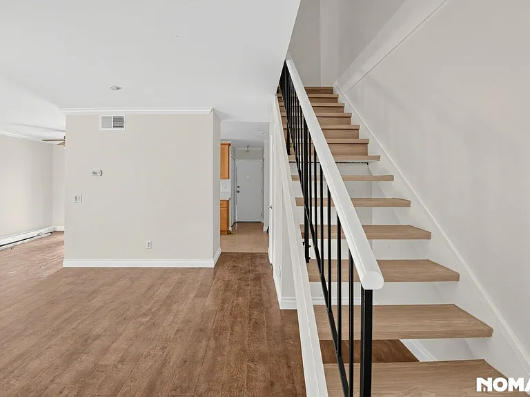 5335 Argos St — Photo 19