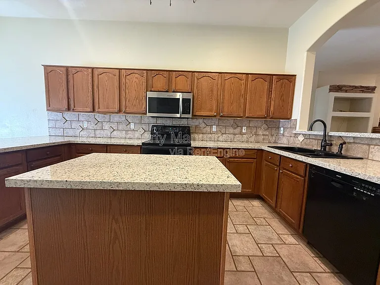 4381 E Sundance Ct — Photo 10