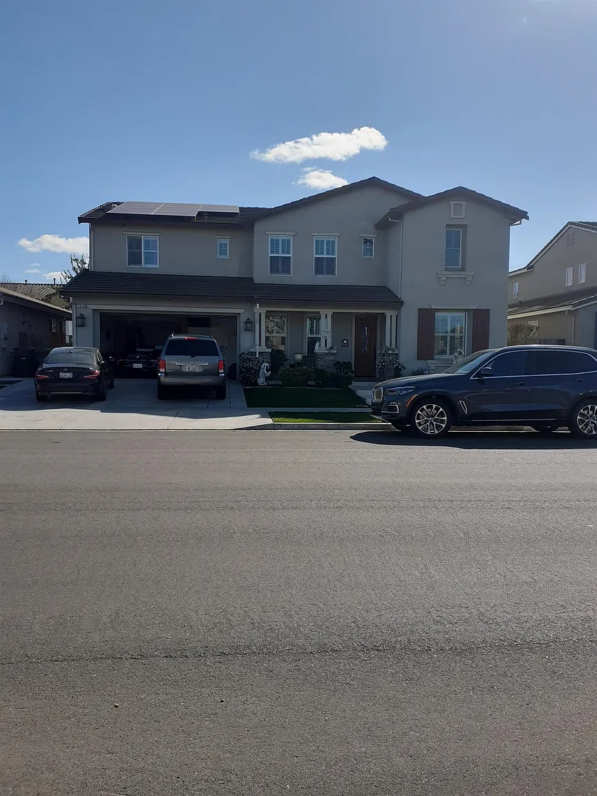 2408 Kodiak Dr photo 1