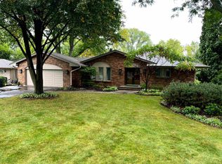 1722 Valencia Dr, Rockford, IL 61108