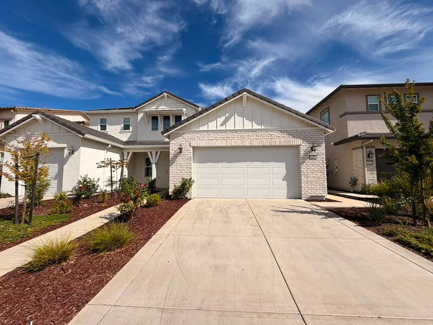 beautifully maintained 3-bedroom, 2.5-bath, 1,800 sq ft in Folsom — Photo 2