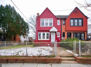 422 Peabody St NW, Washington, DC