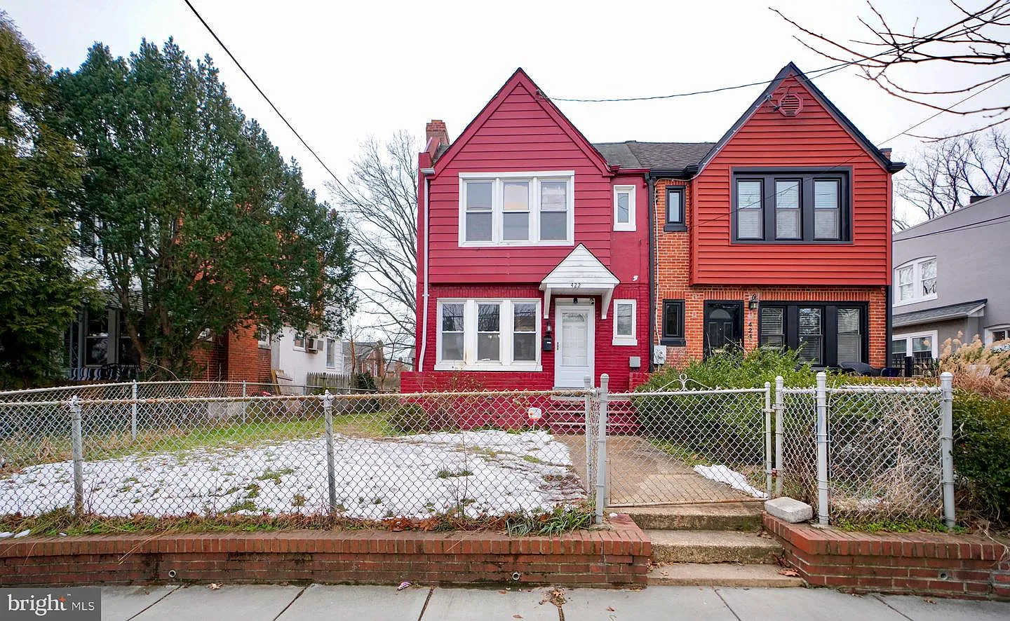 422 Peabody St NW photo 1