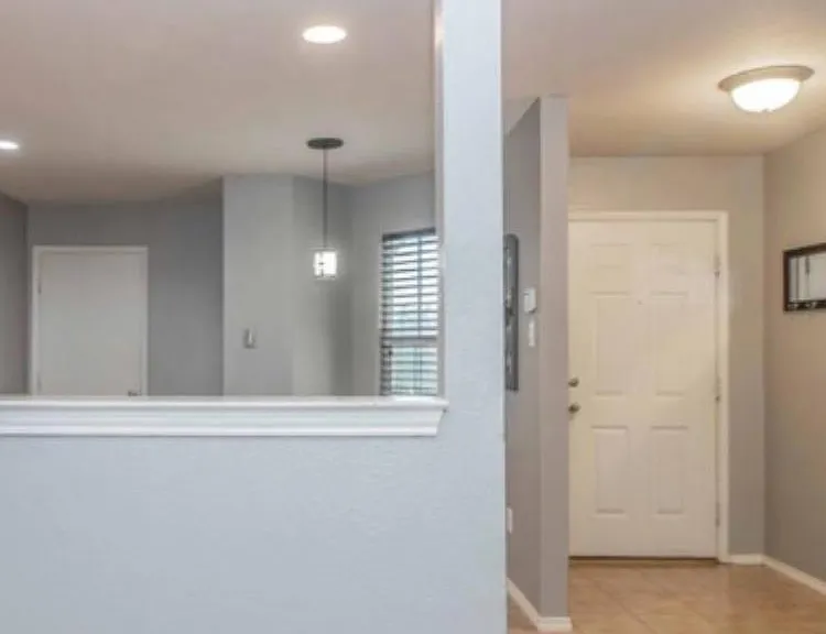 1224 Krista Dr — Photo 8