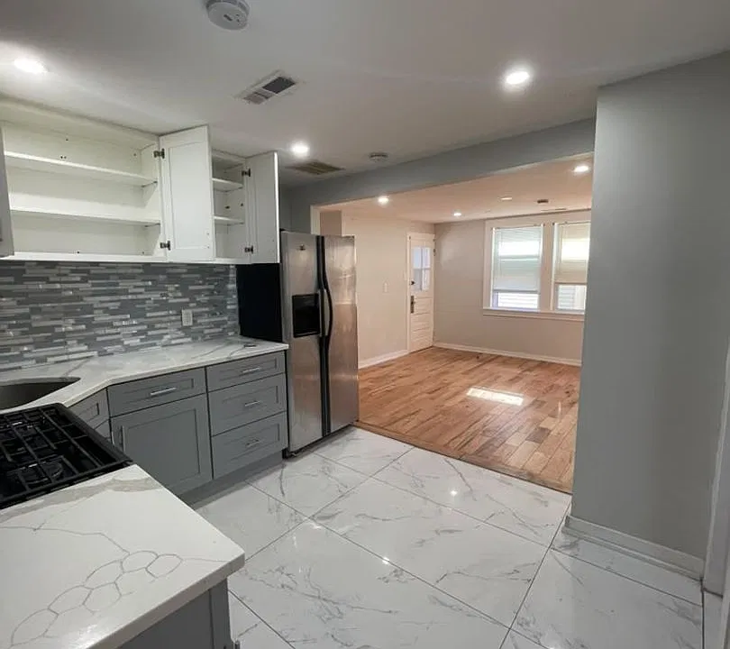97 Cedar Ct #2