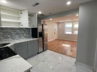 97 Cedar Ct #2, New Haven, CT 06513