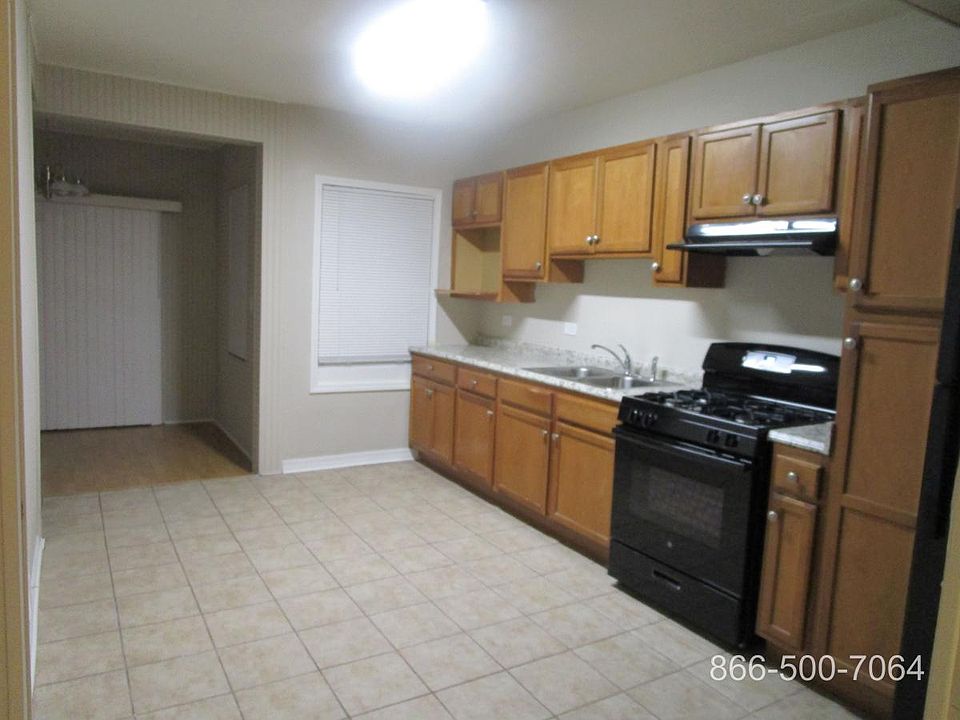 1st image of 4420 N Meade Ave