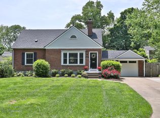 310 Monohan Dr, Saint Matthews, KY 40207