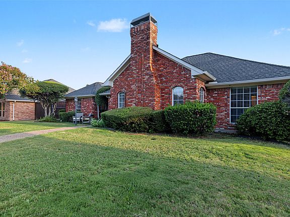 2nd image of 808 Forest Edge Ln