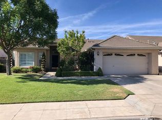 4547 W Oswego Ave, Fresno, CA 93722