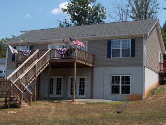 2nd image of 193 Moncure Ln