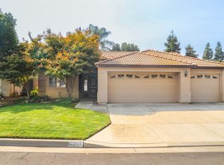 2137 E Powers Ave, Fresno, CA 93720