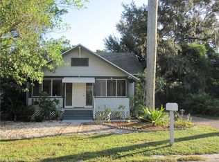 627 Veronica S Shoemaker Blvd, Fort Myers, FL 33916
