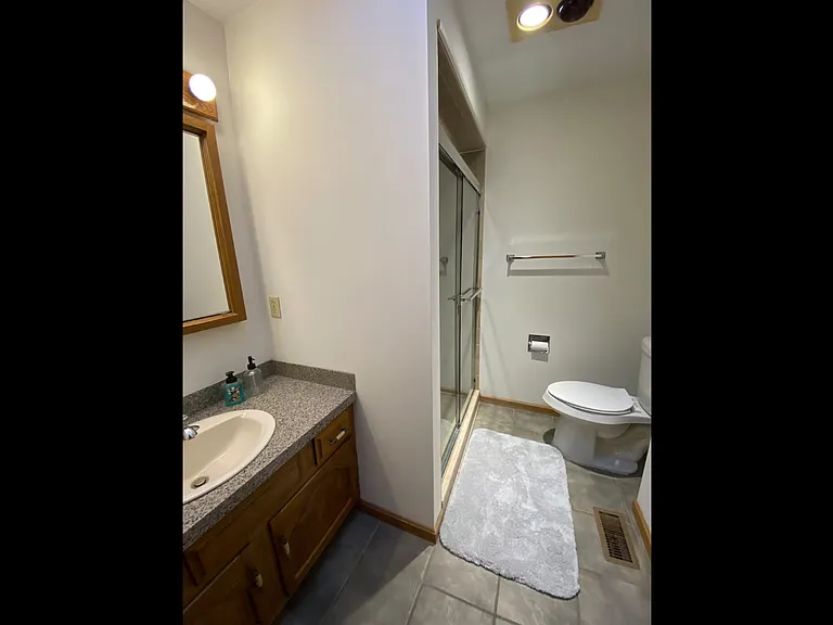 2517 N Claiborn Cir — Photo 7