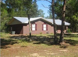 375 Phil Harris Dr, Defuniak Springs, FL 32433