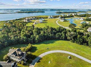 828 Lake Willow Way, Holly Ridge, NC 28445