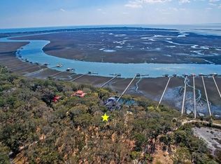 8775 Palmetto Rd, Edisto Island, SC 29438