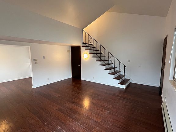 5th image of 5417 32nd Ave NW APT 3