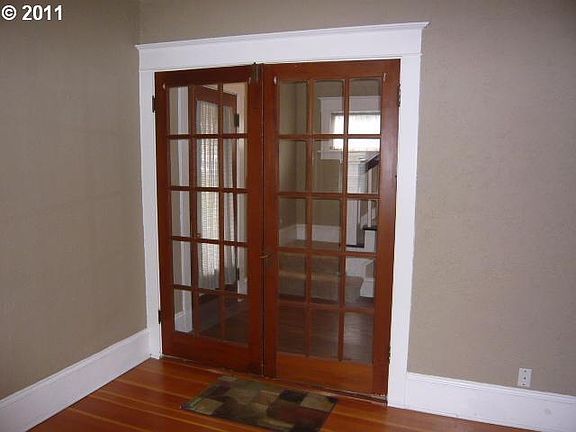 4th image of 315 W 25th St