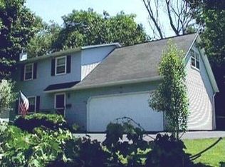 431 Lake Shore Boulevard Ext, Rochester, NY 14617