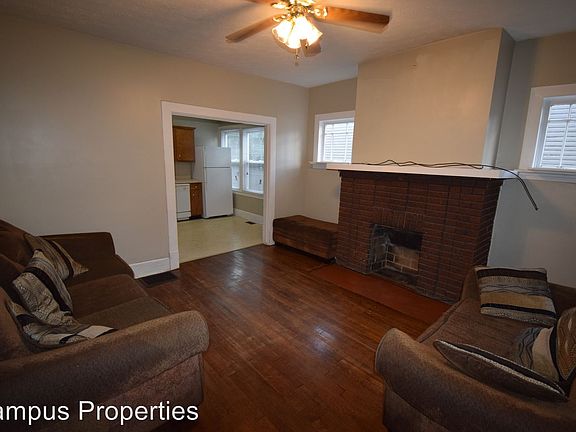 5th image of 1105A Crescent Ave