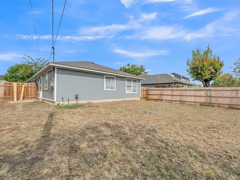 1507 Hollow Tree Blvd — Photo 23