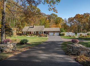 258 Pendleton Hill Rd, North Stonington, CT 06359