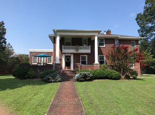 200 N 30th St, Middlesboro, KY 40965
