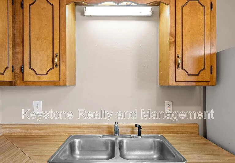 1375 Thompsonville Ln #49 — Photo 8