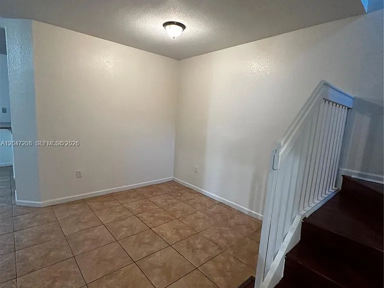 2528 SE 14th Ave — Photo 7