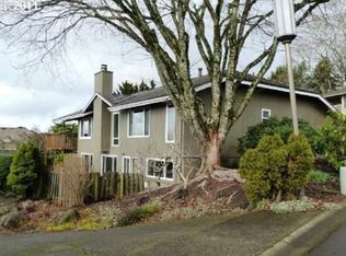 31 Touchstone, Lake Oswego, OR 97035
