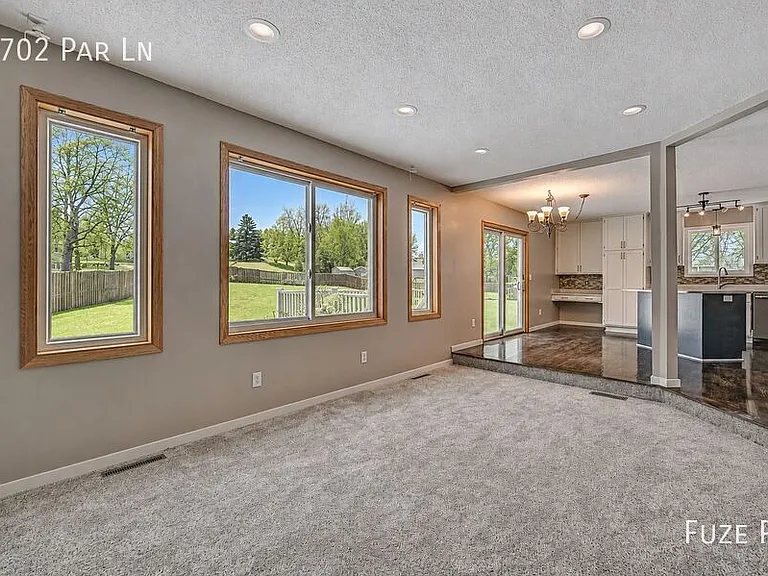 1702 Par Ln — Photo 18