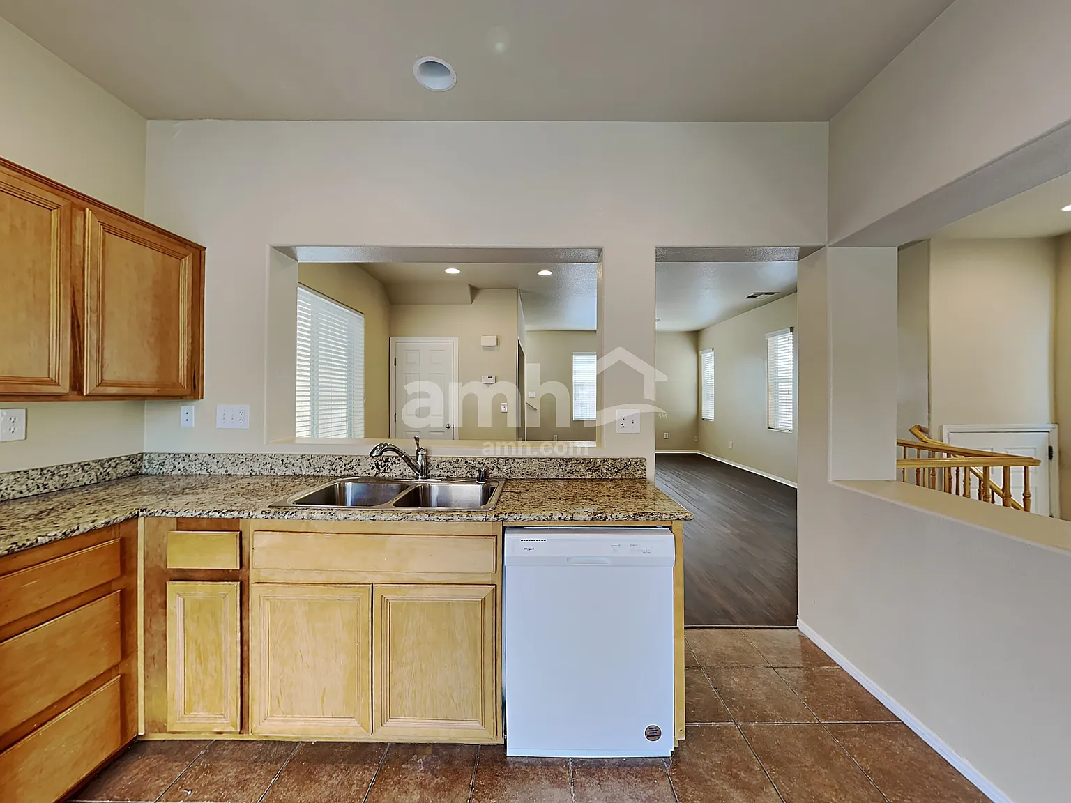4 bed, 3.5 bath, 2178 sqft, $2,315 — Photo 4